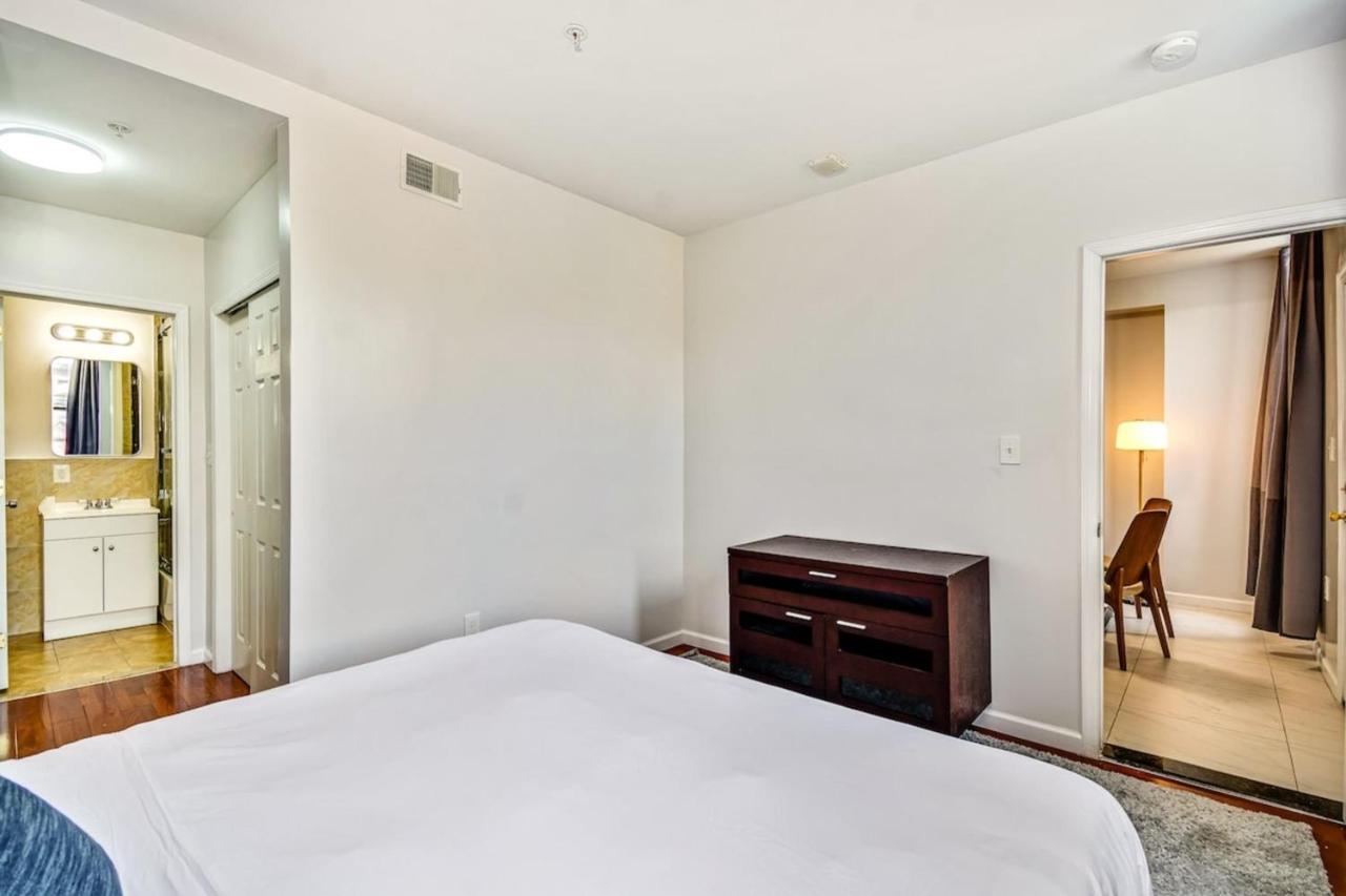 The Vacationer's Place Philadelphia